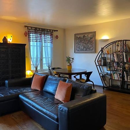 Appartement Sur Le Parvis De La Cathedrale Senlis  Esterno foto
